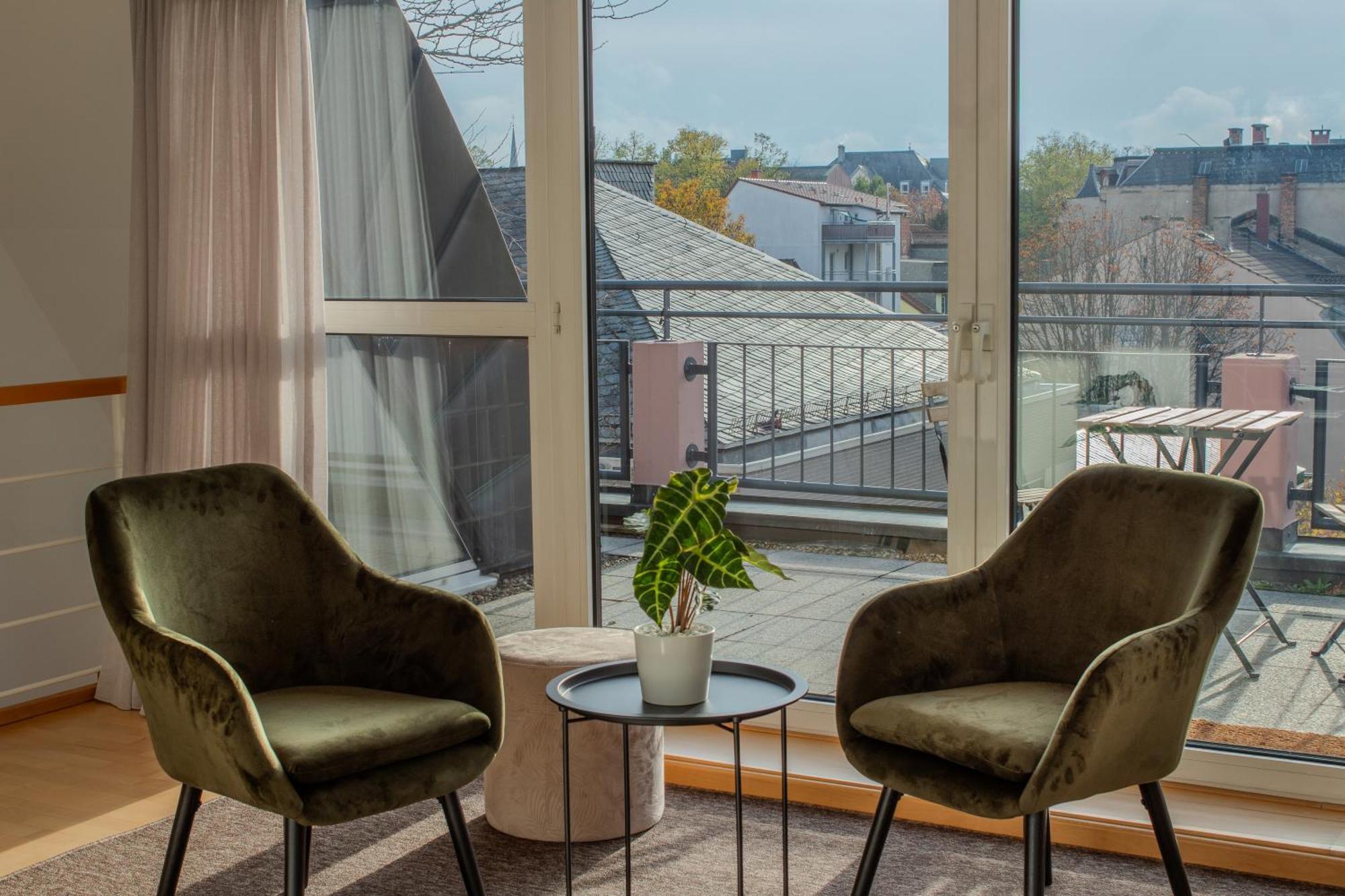Penthouse-Maisonette - City Center, Highspeed Internet, Garage Worms Buitenkant foto